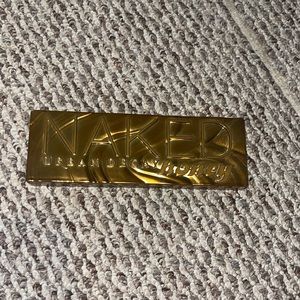 Urban decay naked honey eyeshadow palette